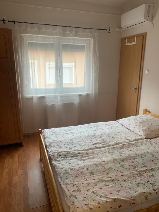 Gabor Aron Apartment Hajdúszoboszló Zewnętrze zdjęcie