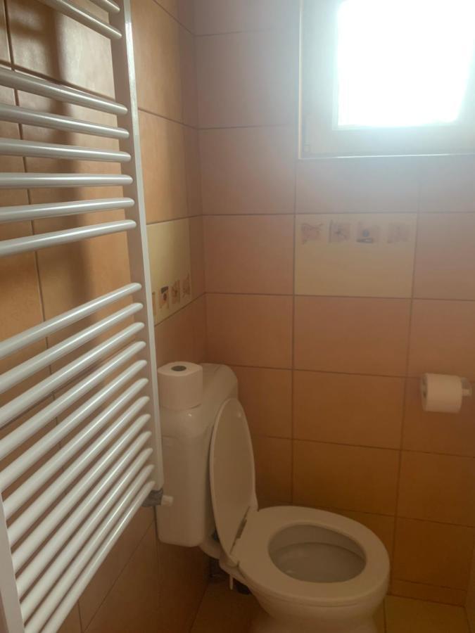 Gabor Aron Apartment Hajdúszoboszló Zewnętrze zdjęcie