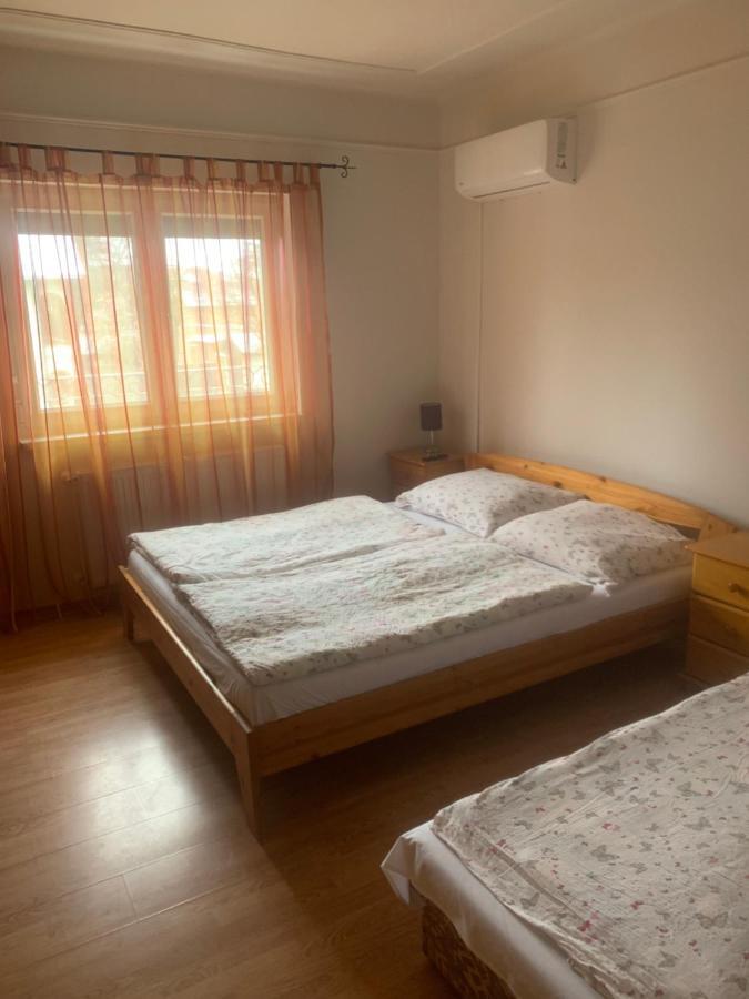 Gabor Aron Apartment Hajdúszoboszló Zewnętrze zdjęcie