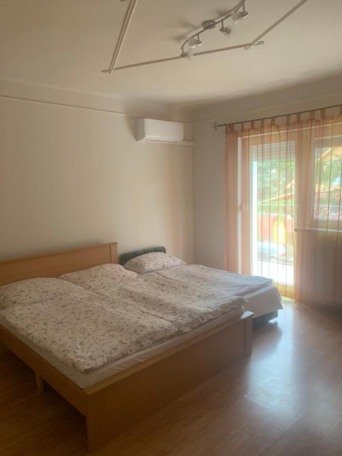 Gabor Aron Apartment Hajdúszoboszló Zewnętrze zdjęcie